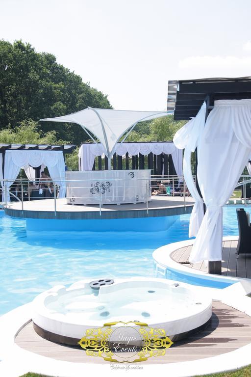Hotel Magic Gt Trivale Pitesti Luaran gambar